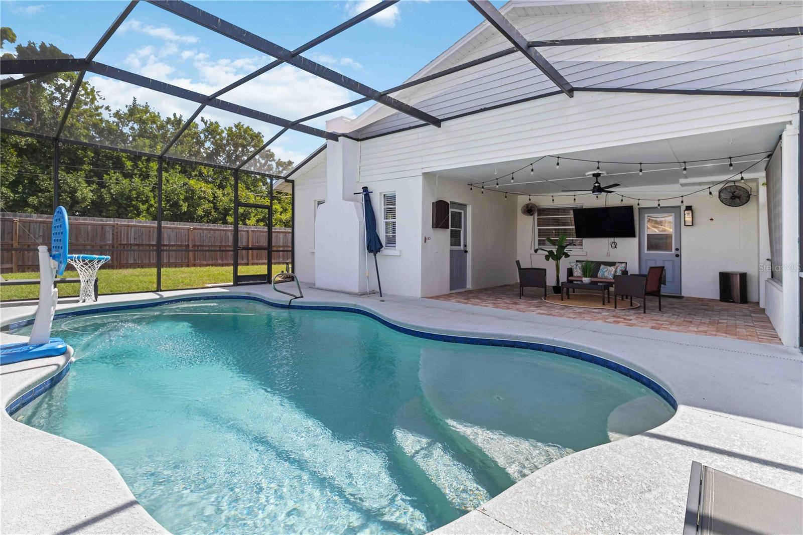 Image 26 of 32 For 1636 Grandview Way