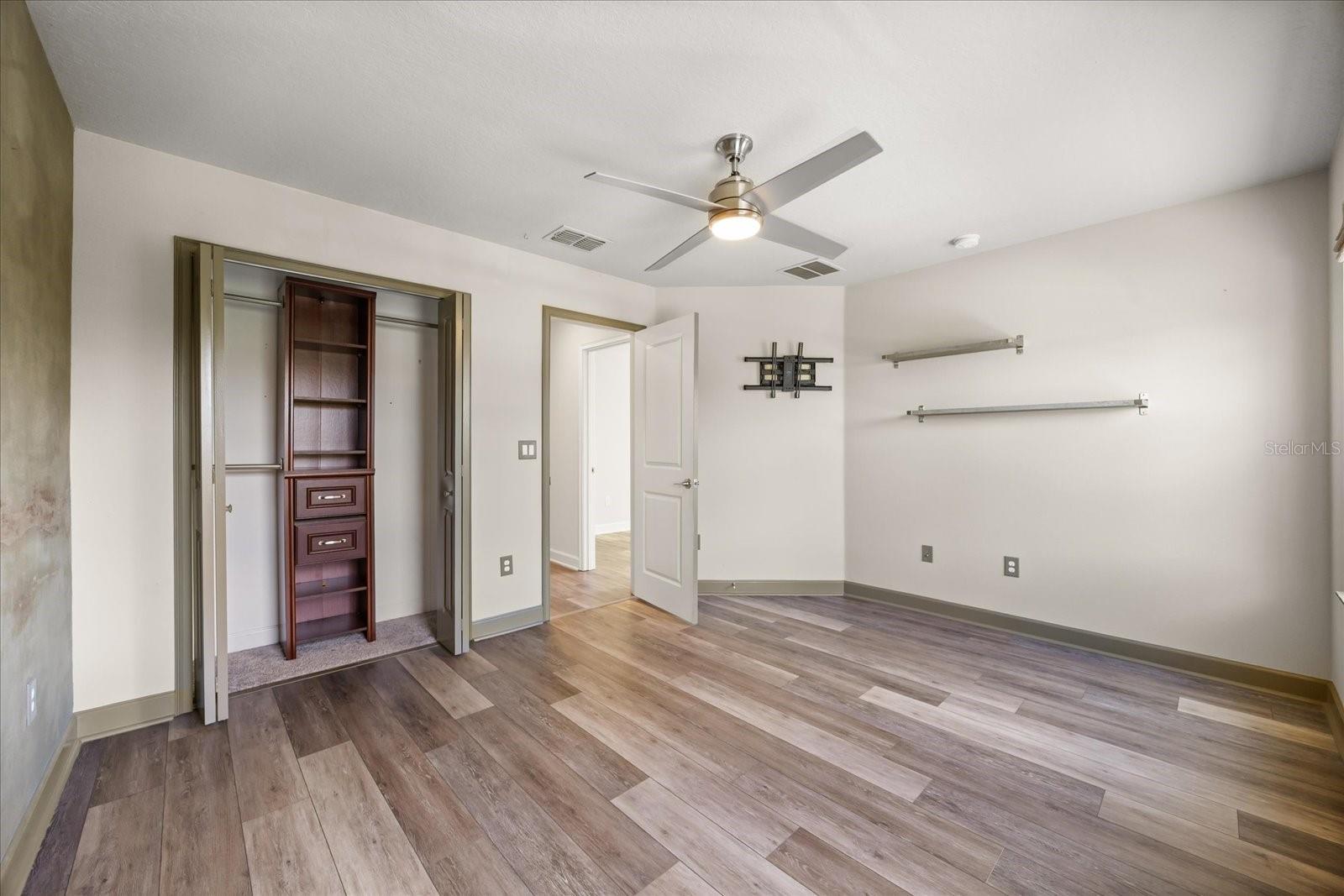 Image 19 of 88 For 11827 Philosophy Way