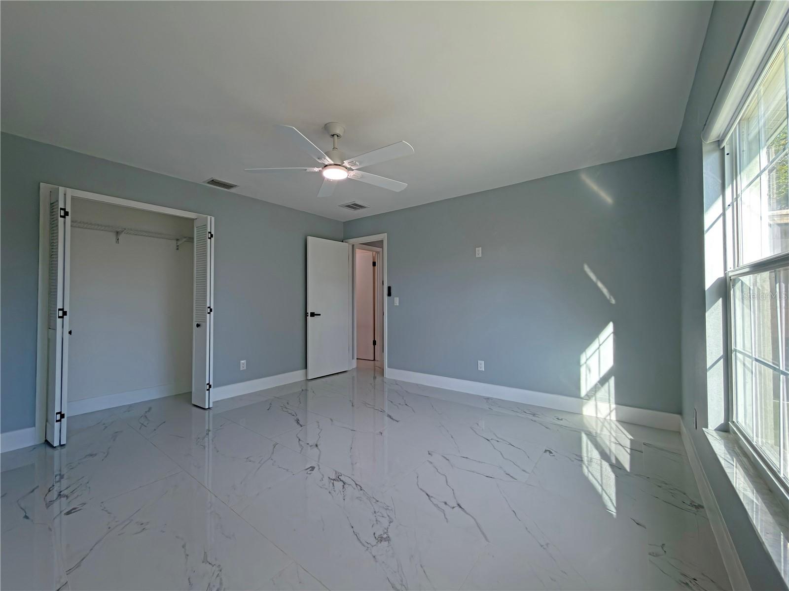 Image 22 of 43 For 1384 Valhalla Street