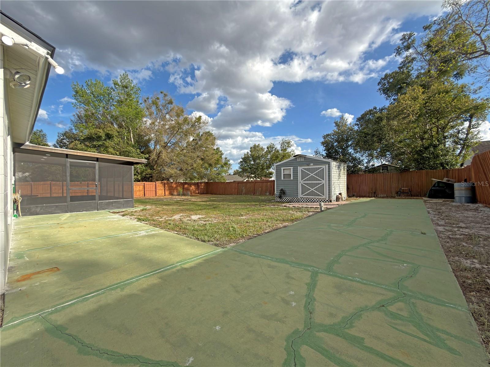 Image 31 of 43 For 1384 Valhalla Street