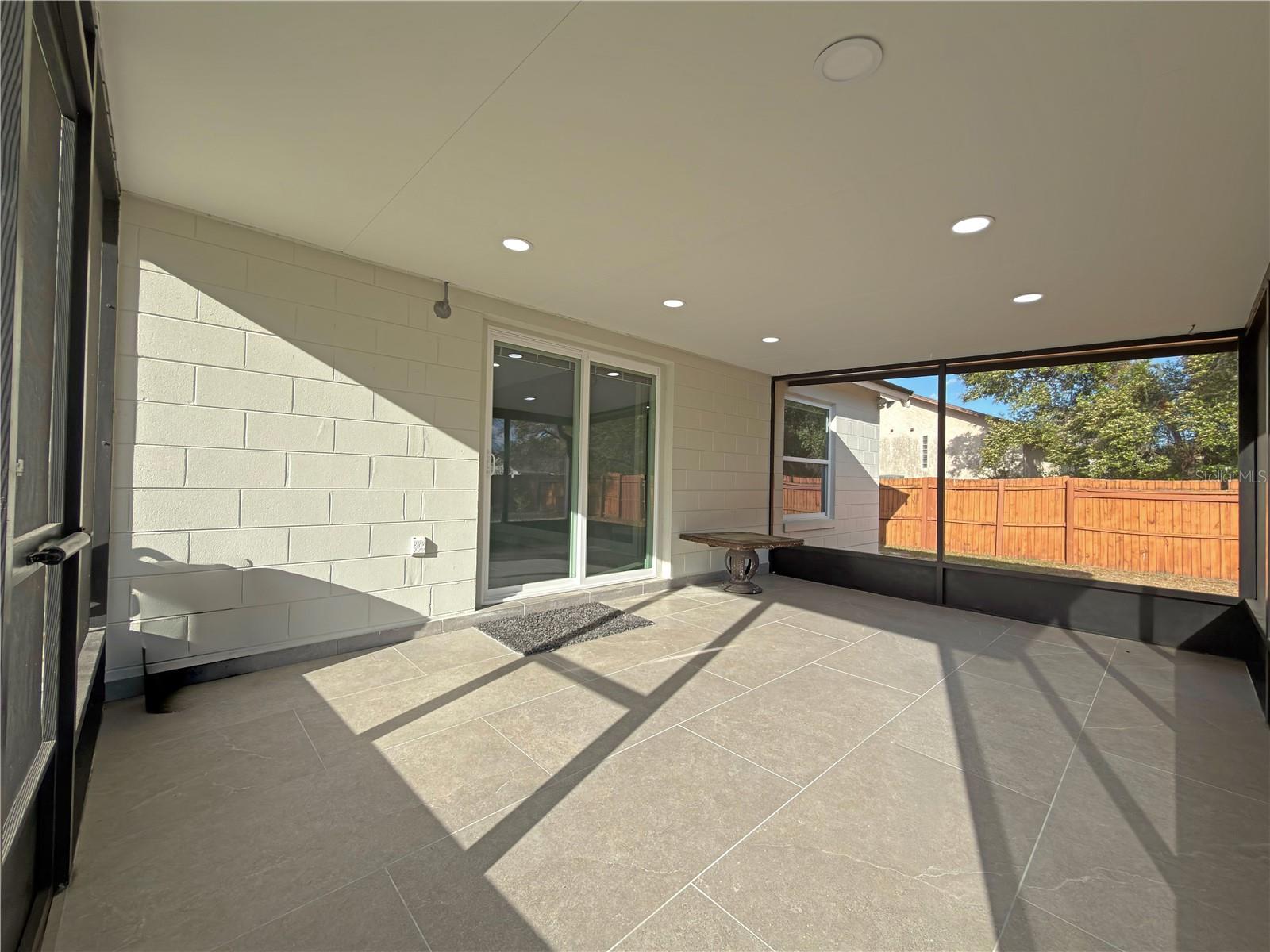 Image 34 of 43 For 1384 Valhalla Street