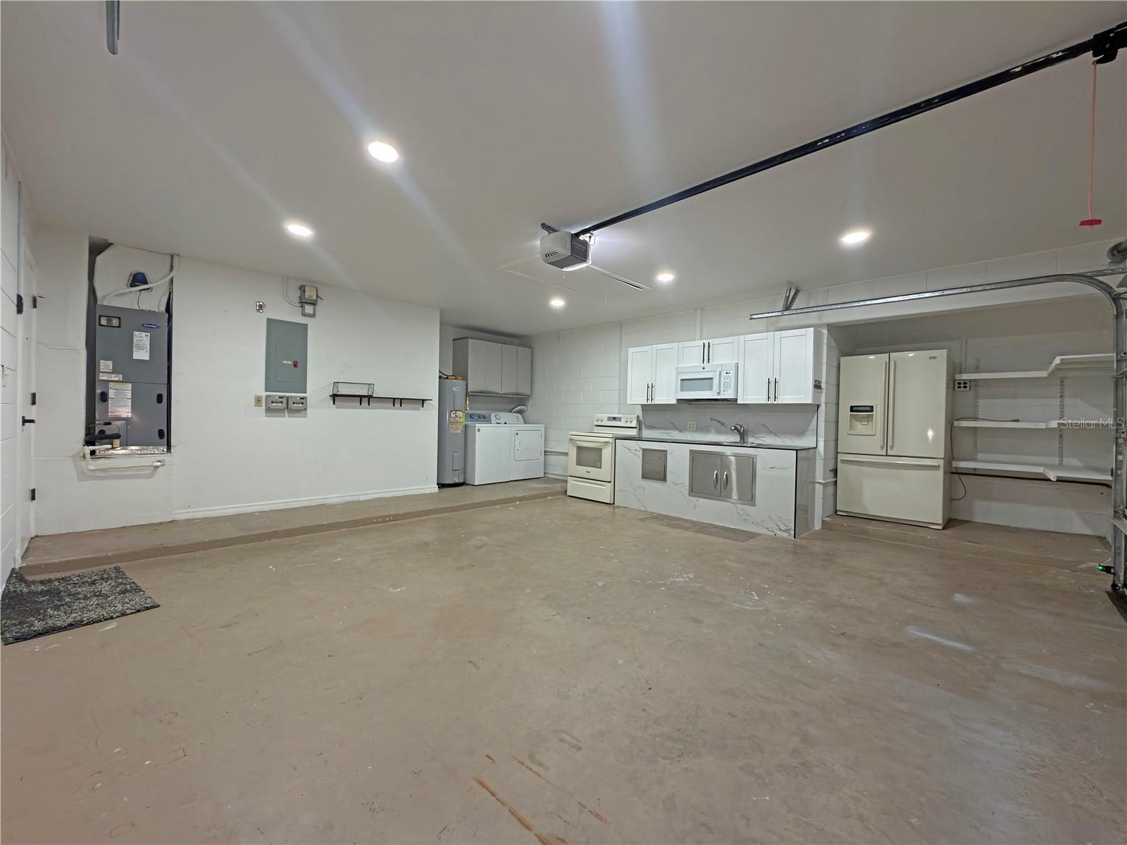 Image 38 of 43 For 1384 Valhalla Street