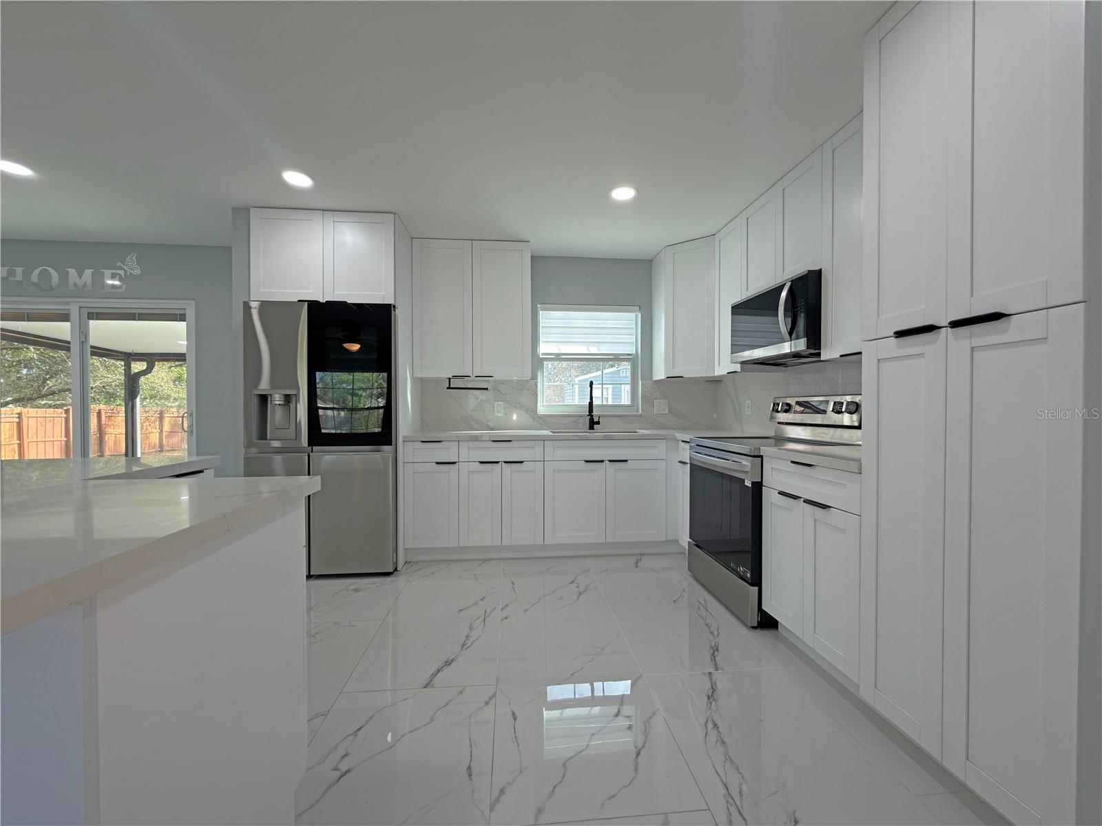 Image 5 of 43 For 1384 Valhalla Street