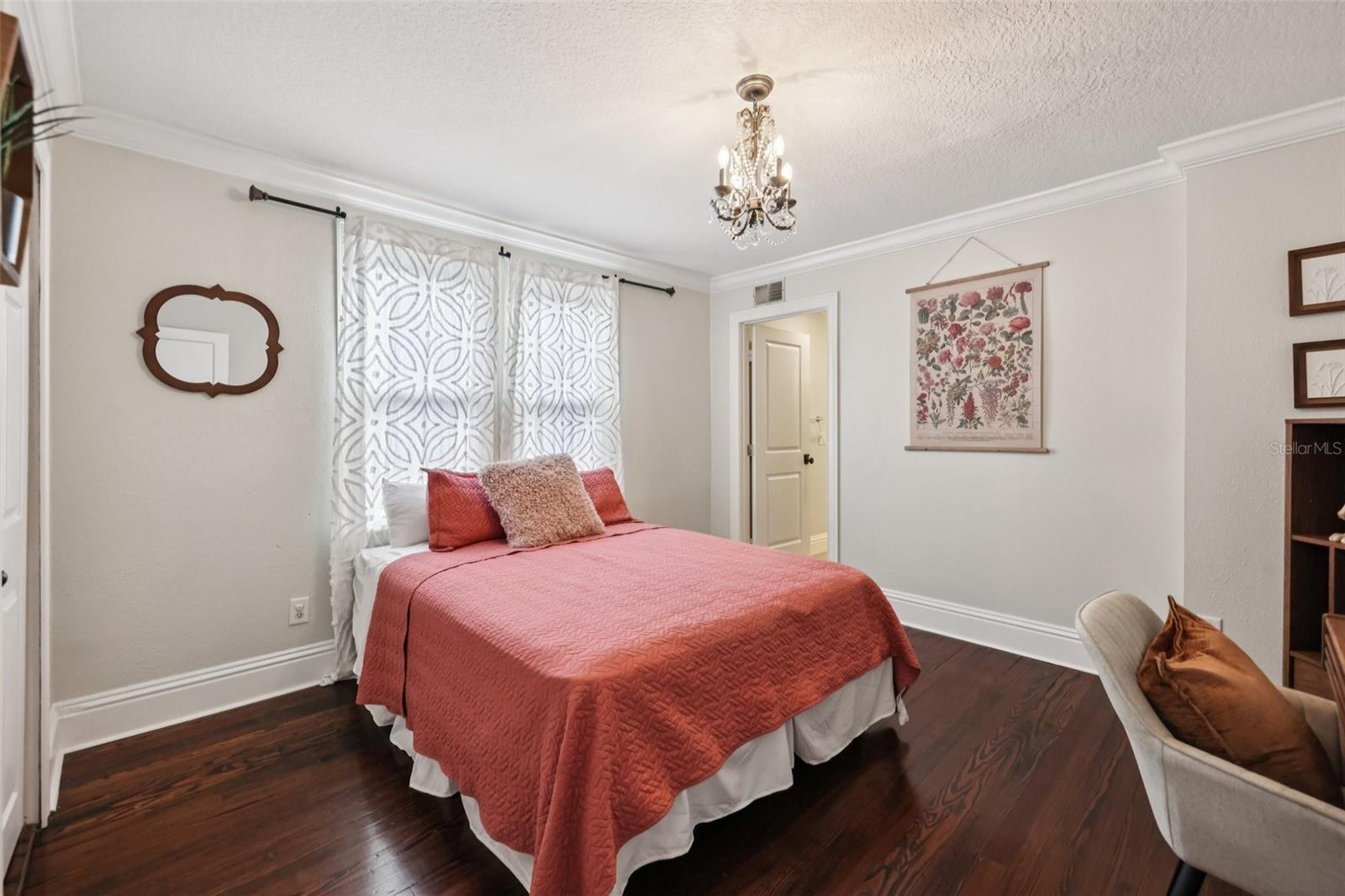 Image 12 of 42 For 442 Briercliff Drive