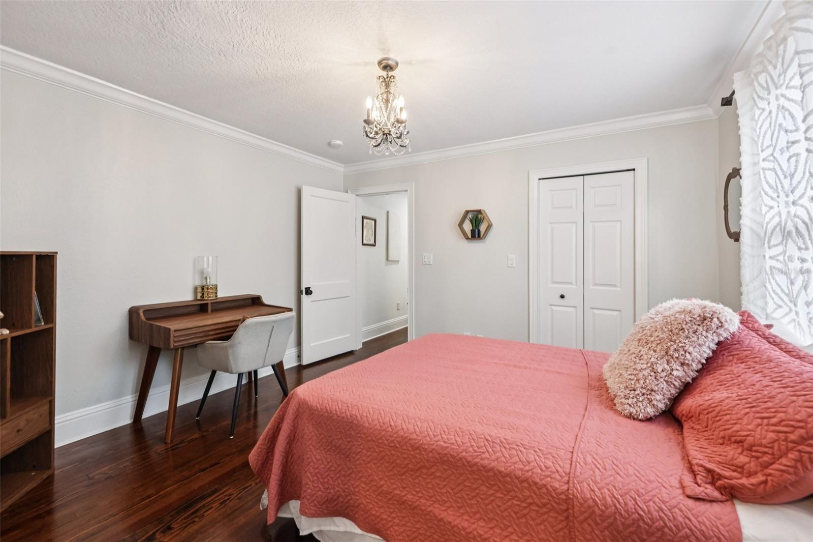 Image 13 of 42 For 442 Briercliff Drive