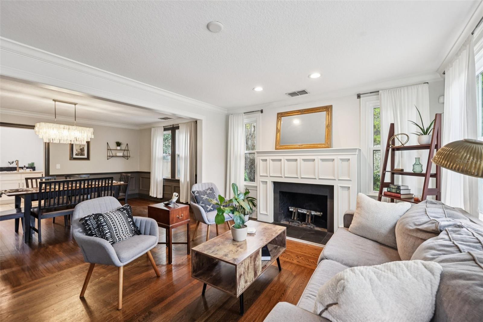 Image 4 of 42 For 442 Briercliff Drive