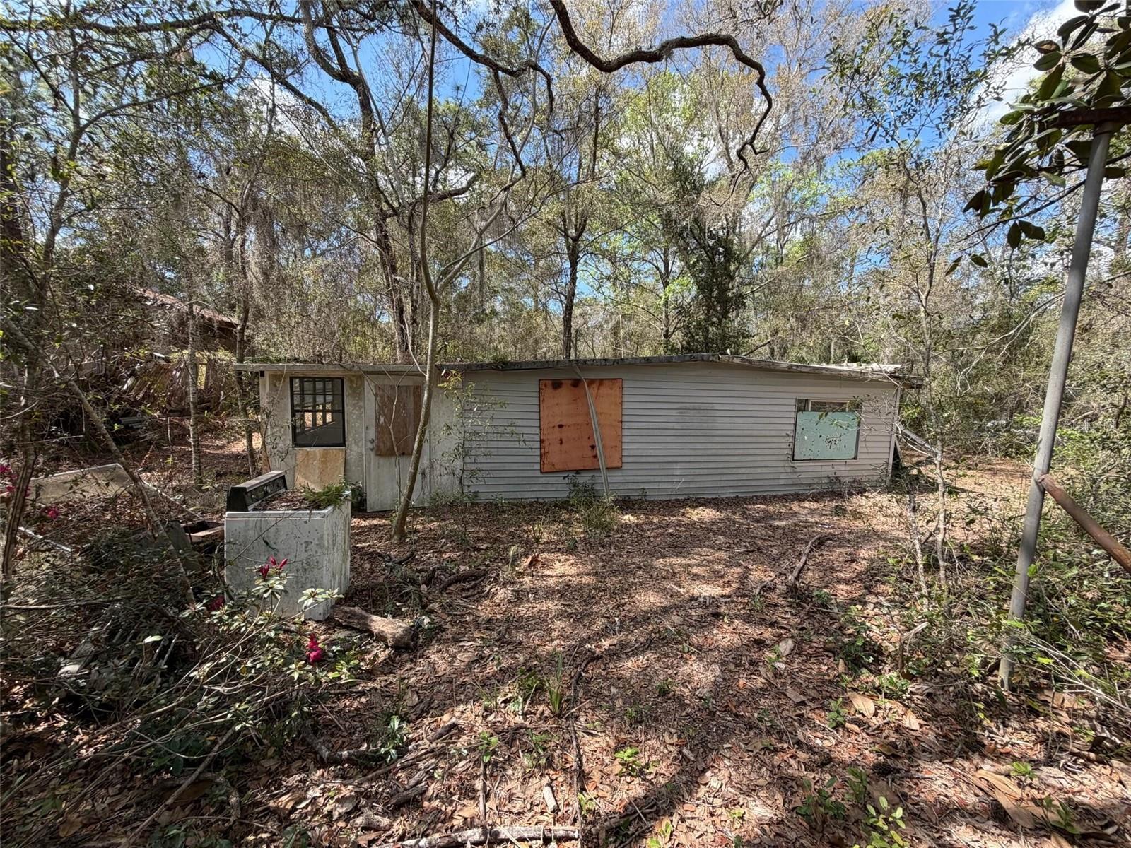 Image 6 of 10 For 980 Conant Avenue