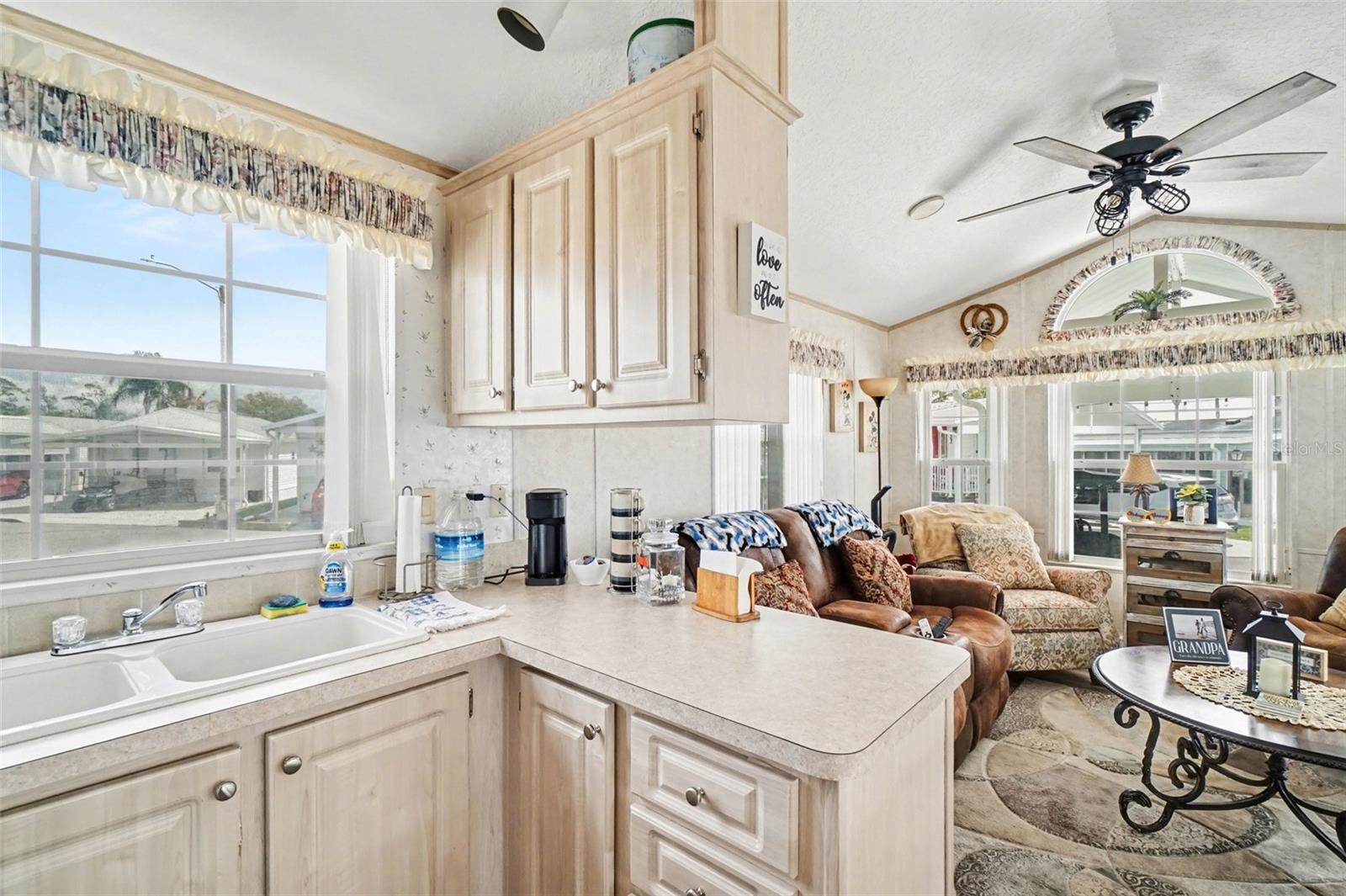 Image 10 of 26 For 9000 Us Highway 192 529