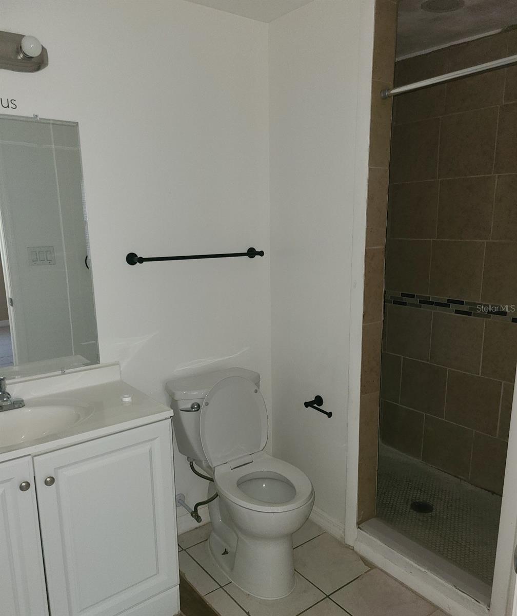 Image 14 of 22 For 4925 Sanoma Vlg  C