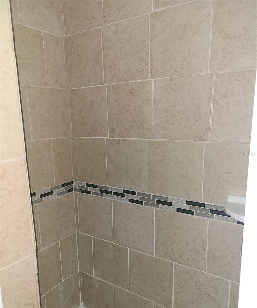 Image 15 of 22 For 4925 Sanoma Vlg  C