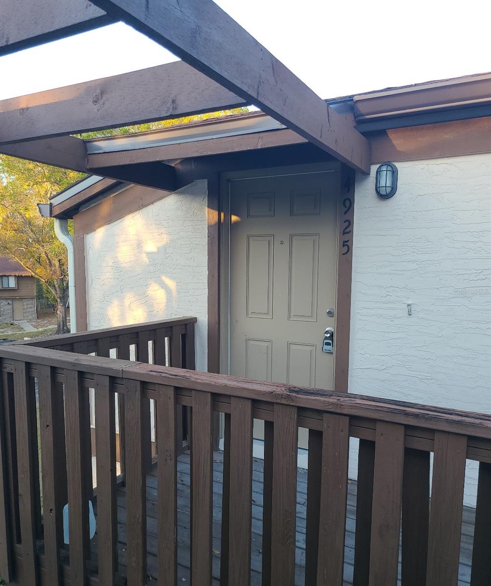 Image 2 of 22 For 4925 Sanoma Vlg  C