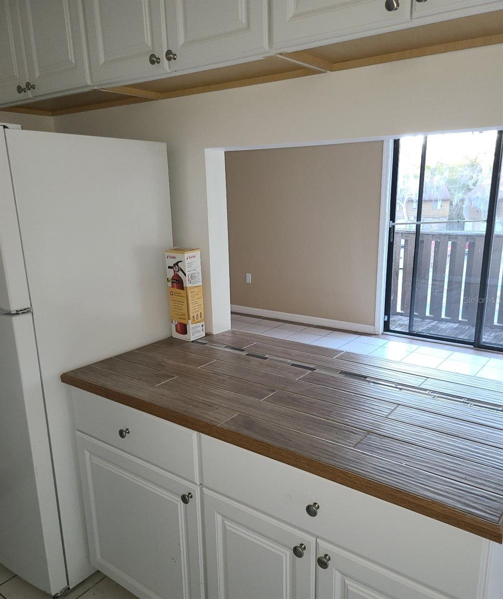 Image 6 of 22 For 4925 Sanoma Vlg  C