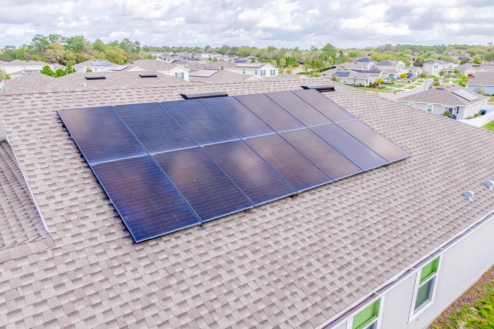 Listing photo id 24 for 5347 Travertine Street