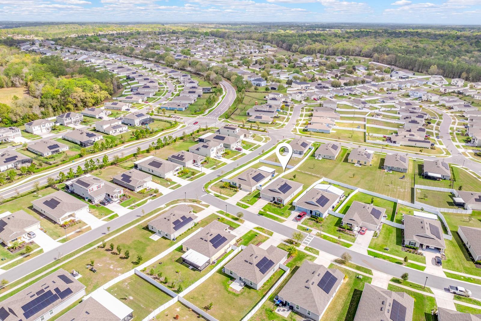 Listing photo id 27 for 5347 Travertine Street