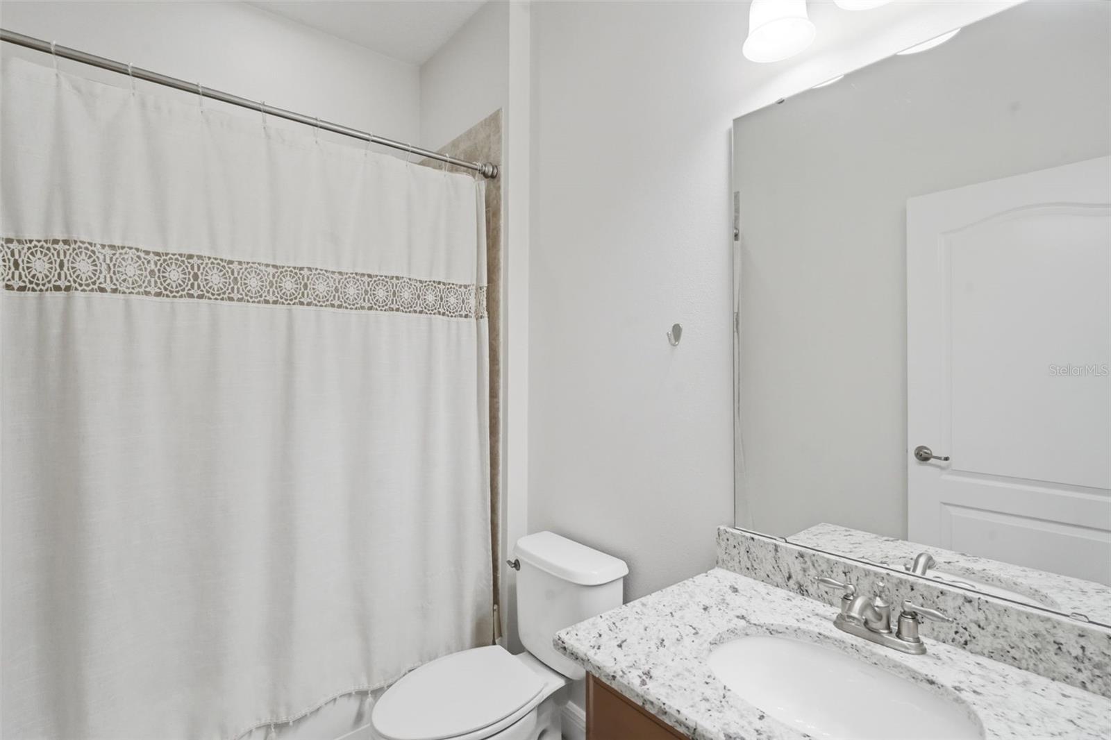 Image 26 of 44 For 2446 Strandhill Street