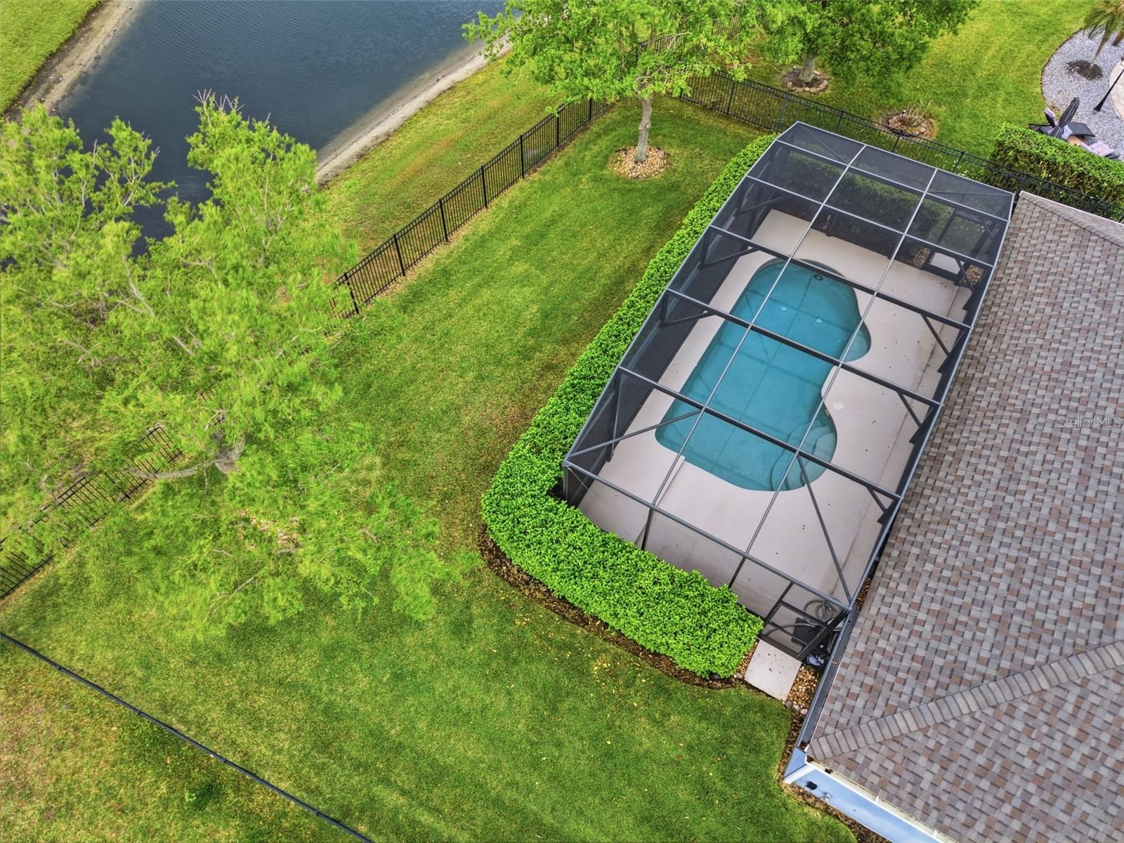 Image 41 of 44 For 2446 Strandhill Street