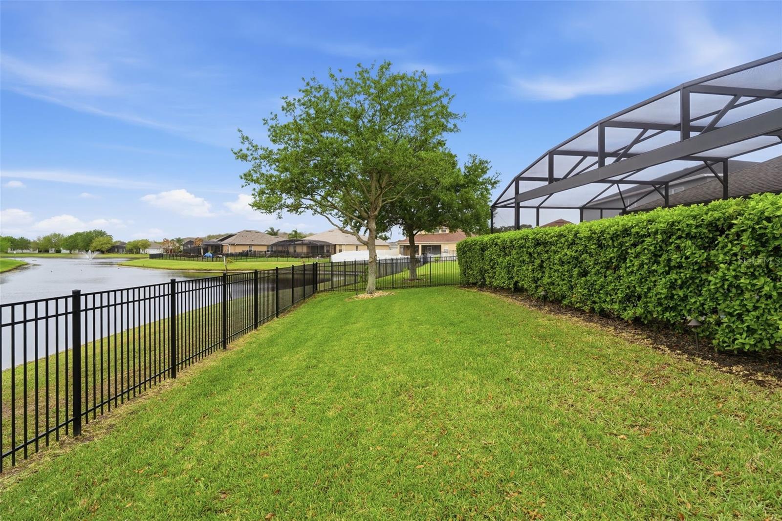 Image 42 of 44 For 2446 Strandhill Street