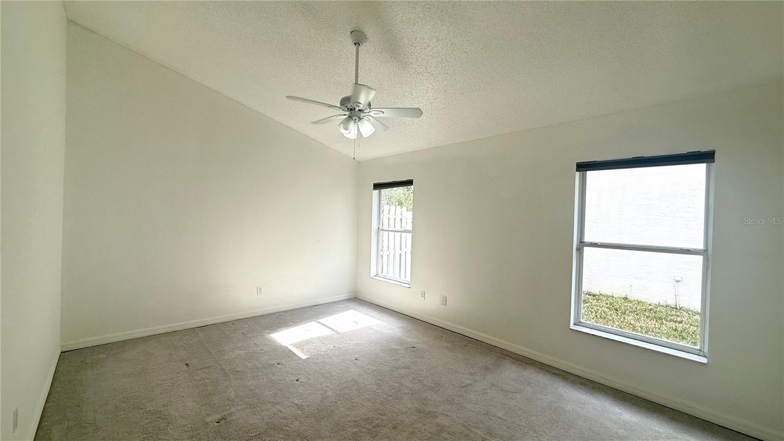 Image 11 of 37 For 13427 Heron Cove Drive