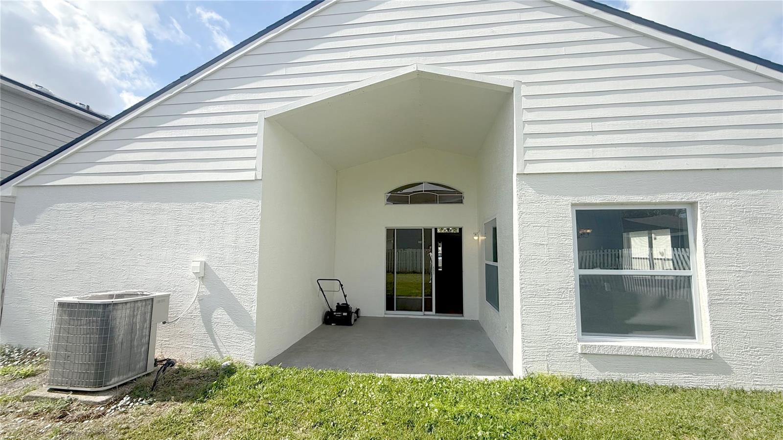 Image 28 of 37 For 13427 Heron Cove Drive