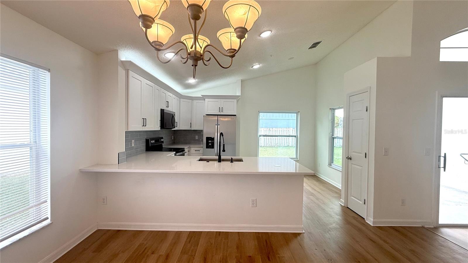 Image 8 of 37 For 13427 Heron Cove Drive