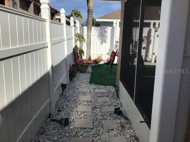 Image 14 of 16 For 2423 Ruddenstone Way