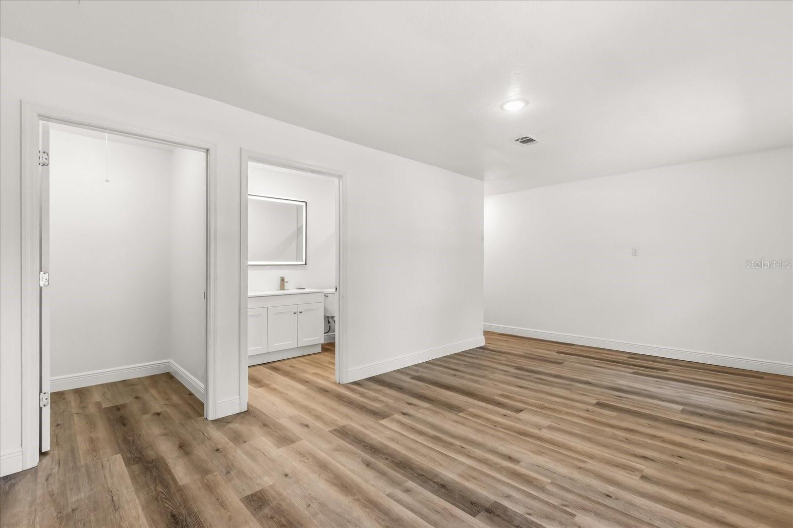 Image 30 of 48 For 421 137th Avenue