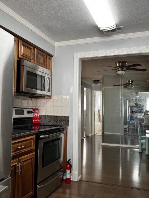 Image 17 of 30 For 1155 San Remo Drive