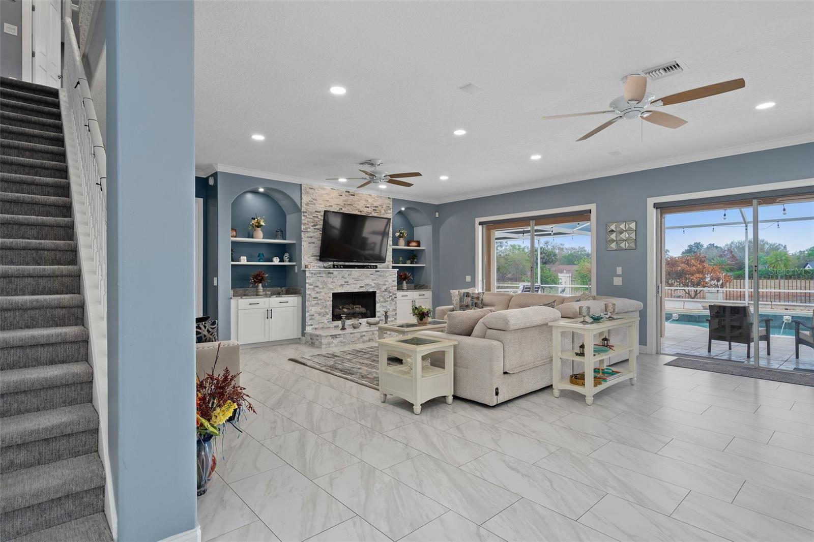 Image 12 of 64 For 9057 Balmoral Mews Square