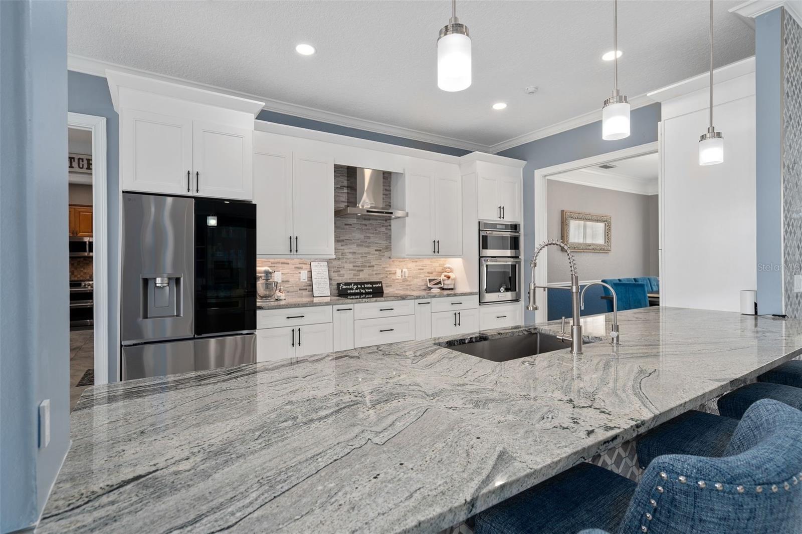 Image 16 of 64 For 9057 Balmoral Mews Square