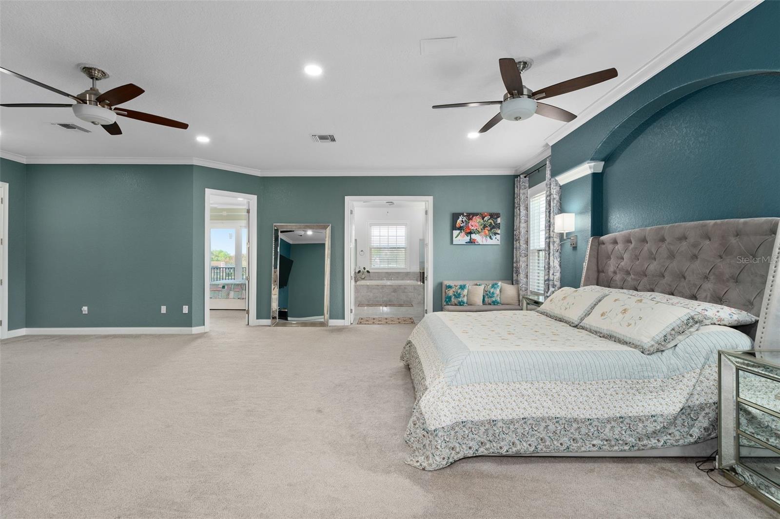 Image 27 of 64 For 9057 Balmoral Mews Square