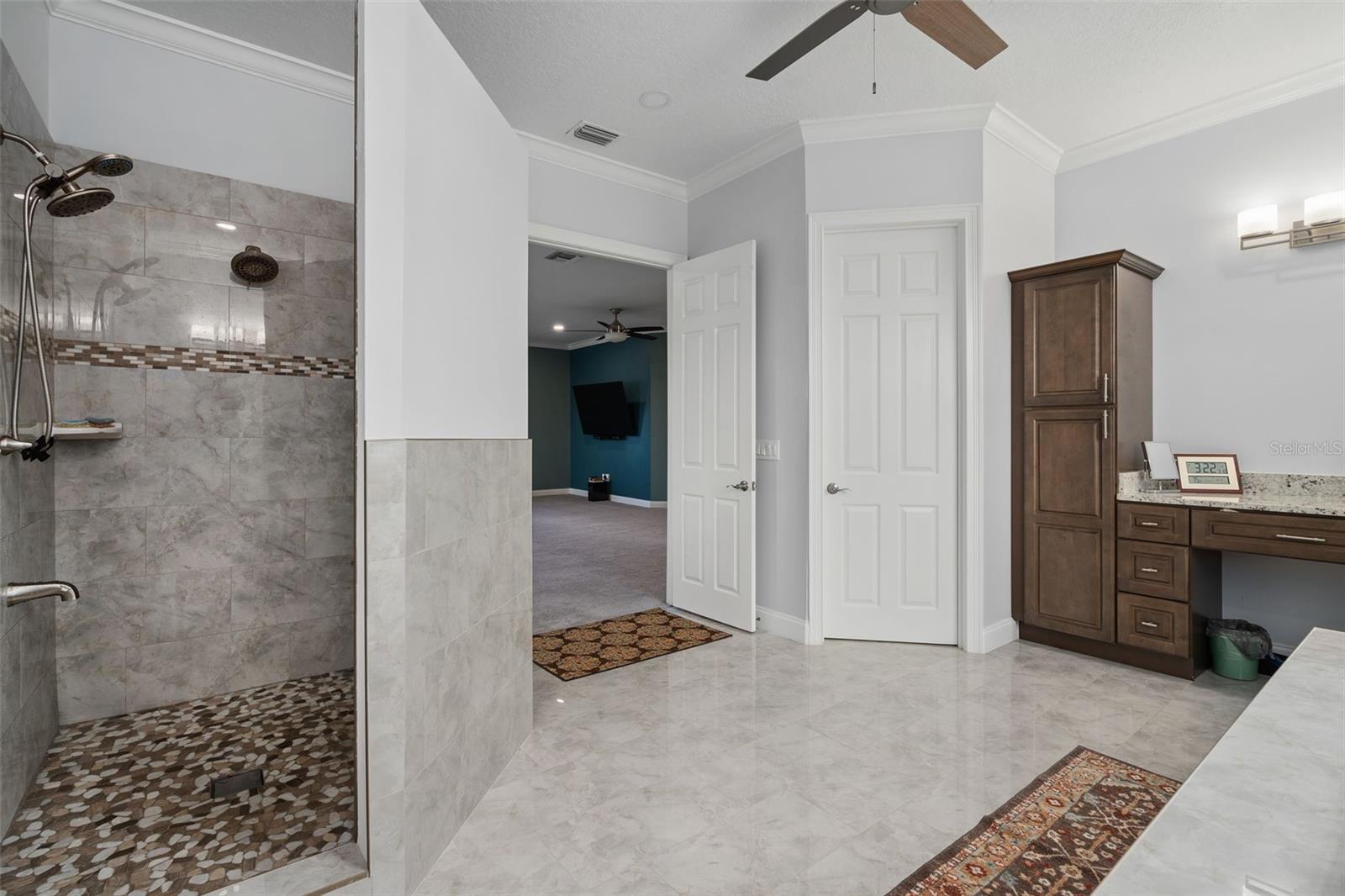 Image 30 of 64 For 9057 Balmoral Mews Square