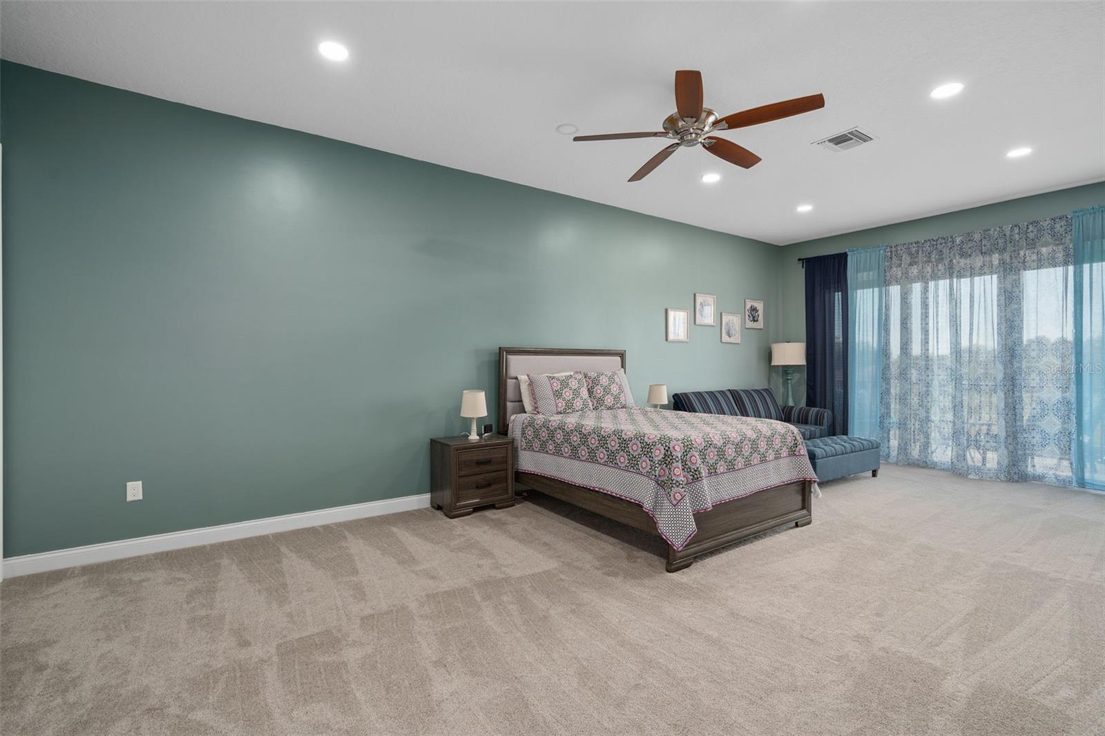 Image 41 of 64 For 9057 Balmoral Mews Square