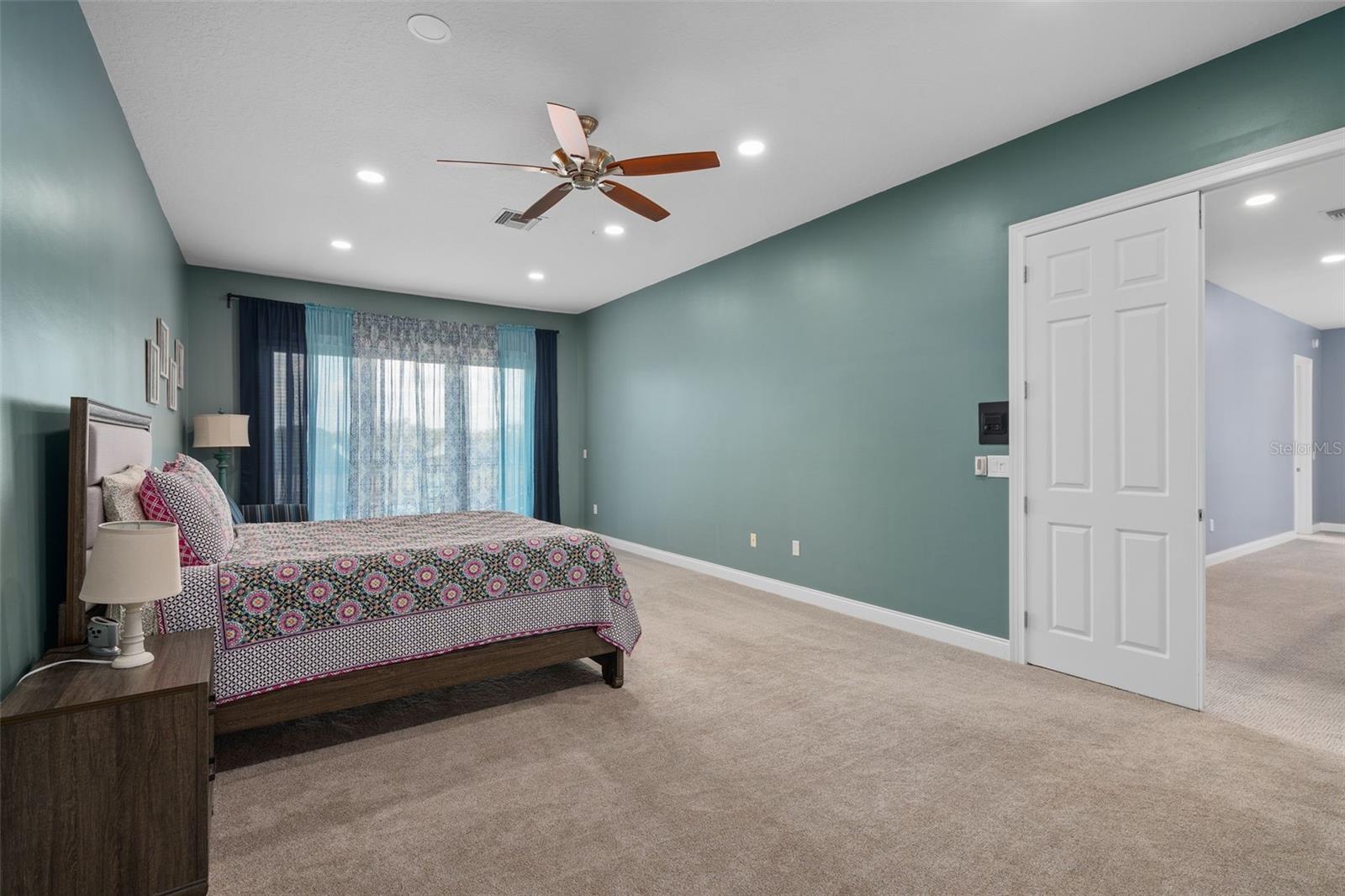 Image 42 of 64 For 9057 Balmoral Mews Square