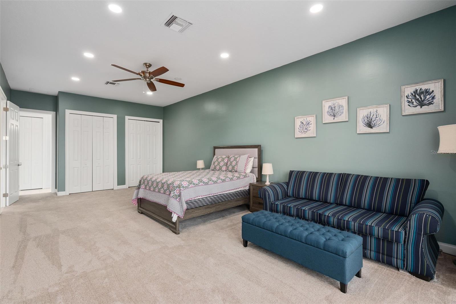 Image 43 of 64 For 9057 Balmoral Mews Square