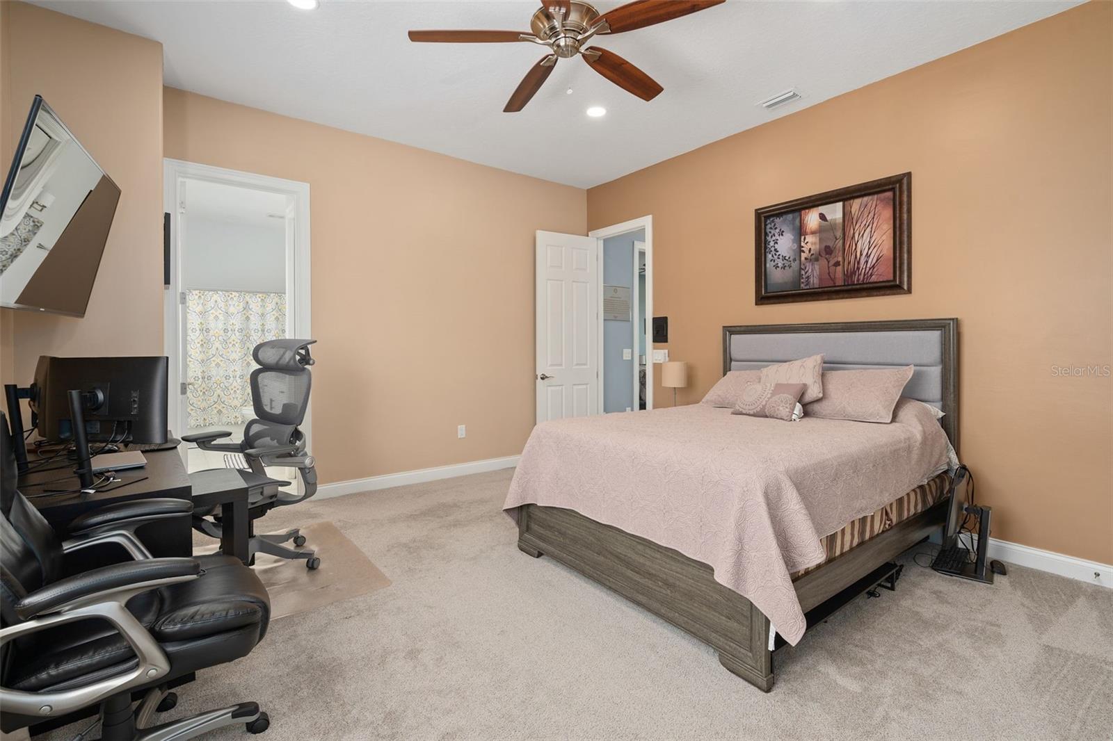 Image 46 of 64 For 9057 Balmoral Mews Square