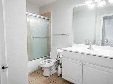 Image 12 of 35 For 5202 Hampton Beach Place 5202