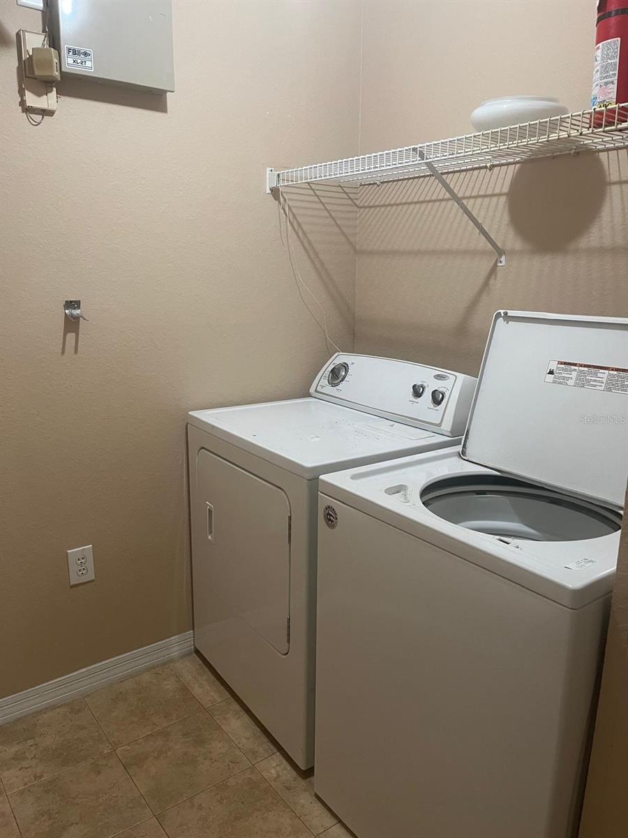 Image 12 of 12 For 5475 Vineland Road 8212