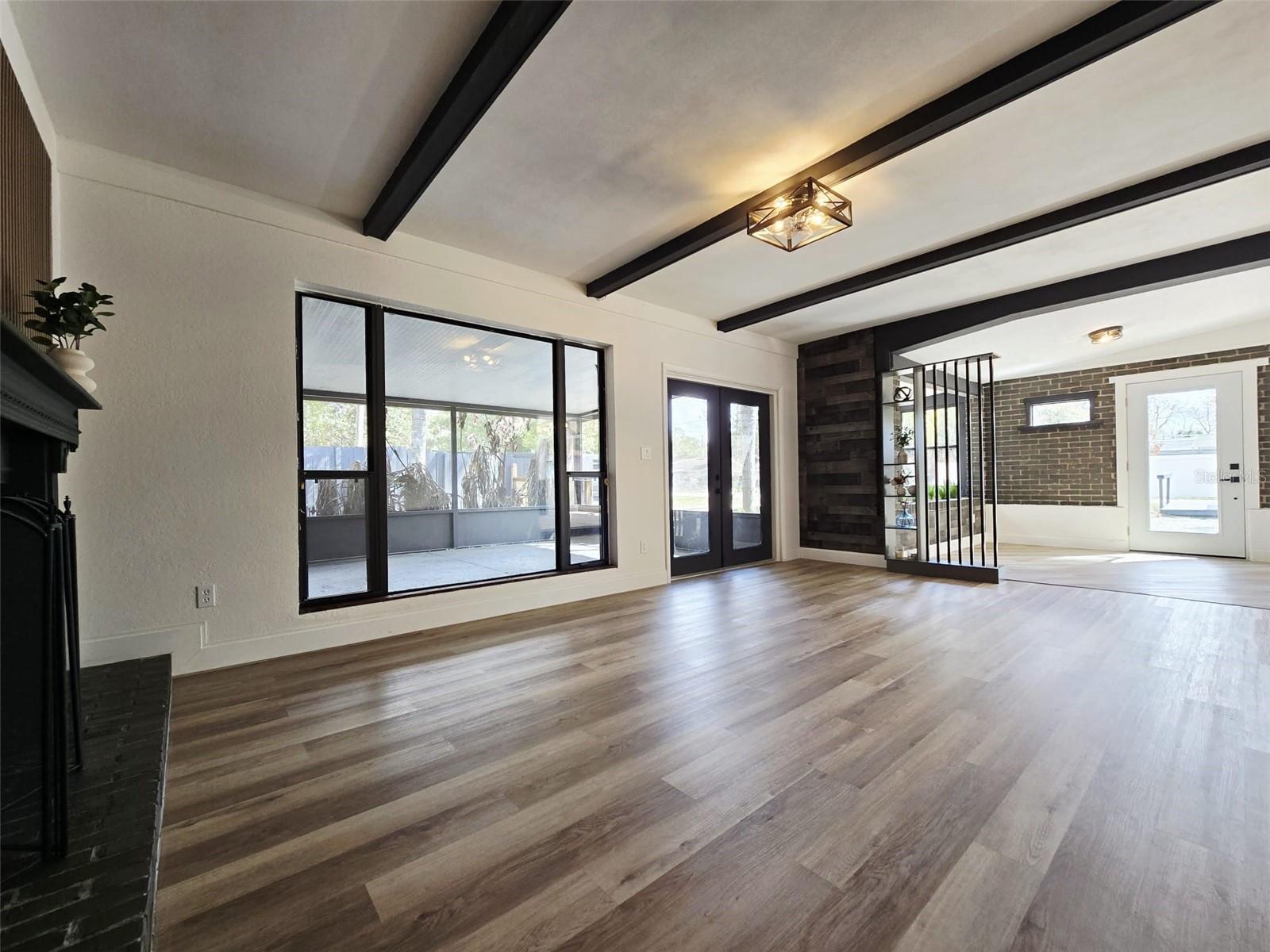 Image 14 of 59 For 2610 Ohio Avenue