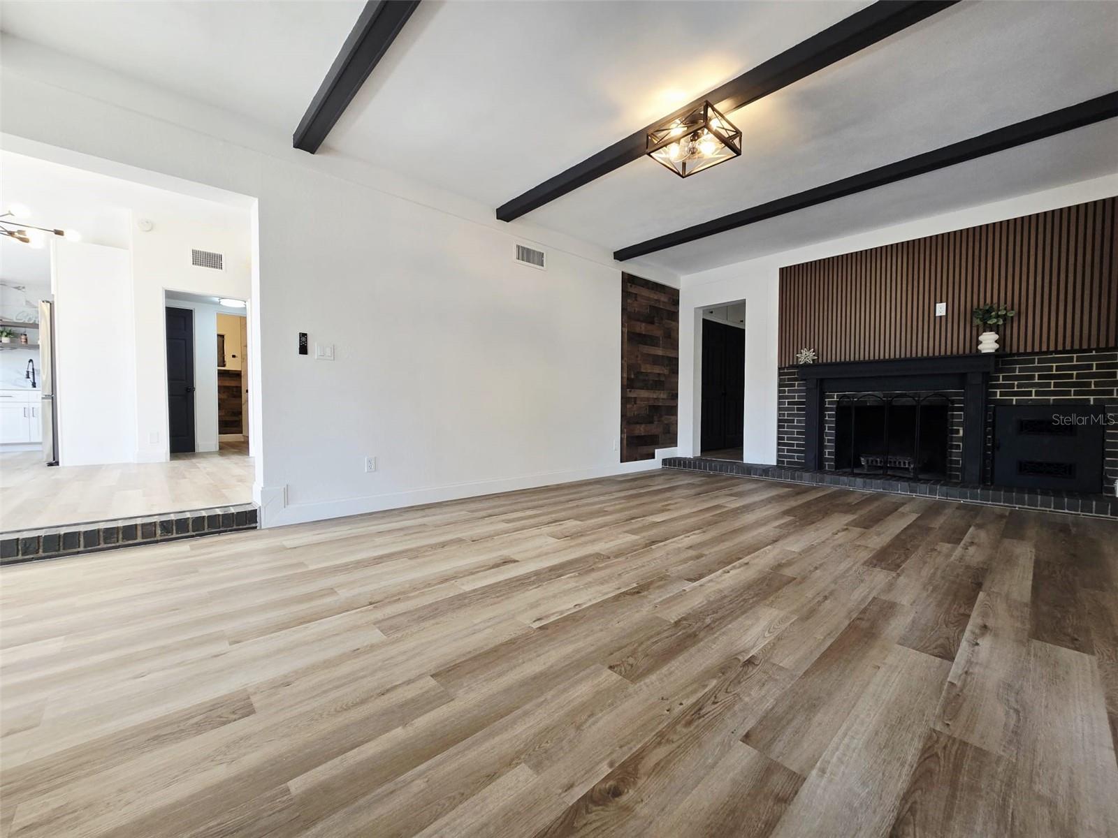 Image 15 of 59 For 2610 Ohio Avenue