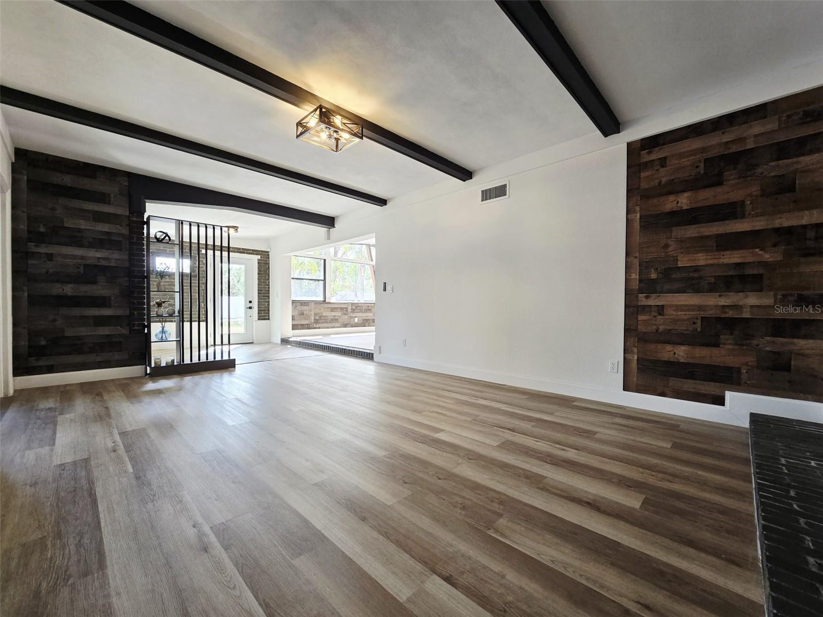 Image 16 of 59 For 2610 Ohio Avenue