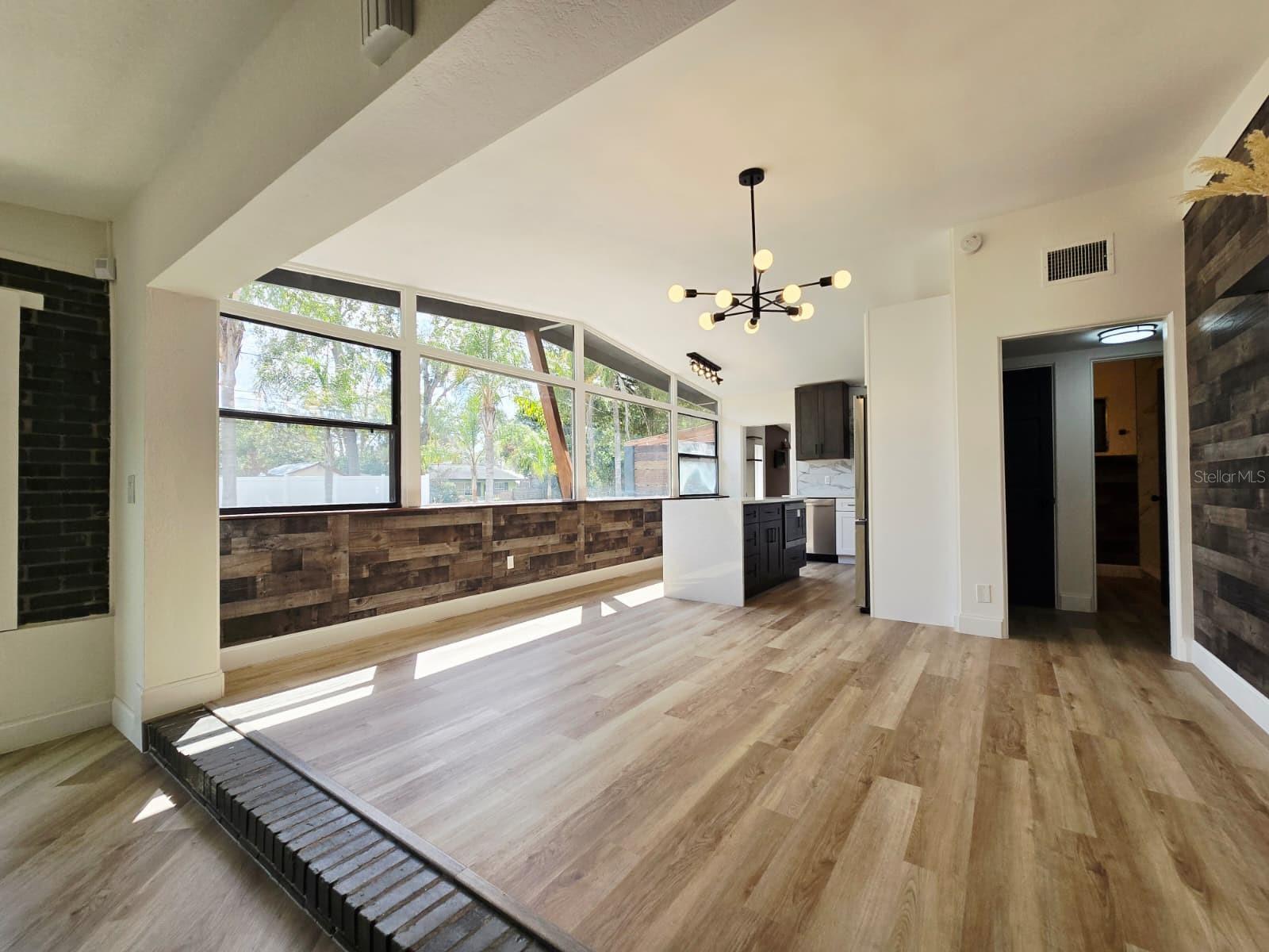 Image 17 of 59 For 2610 Ohio Avenue