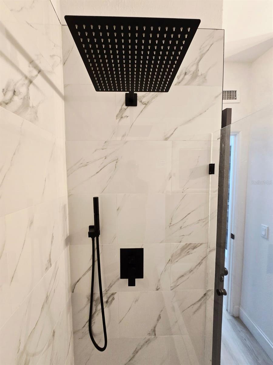 Image 35 of 59 For 2610 Ohio Avenue