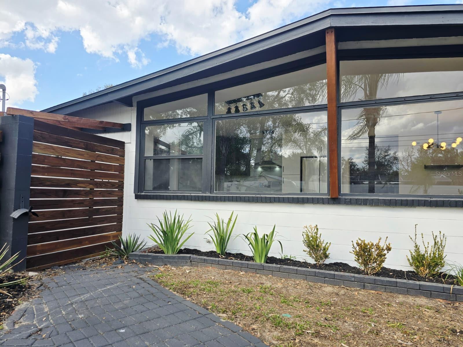 Image 4 of 59 For 2610 Ohio Avenue