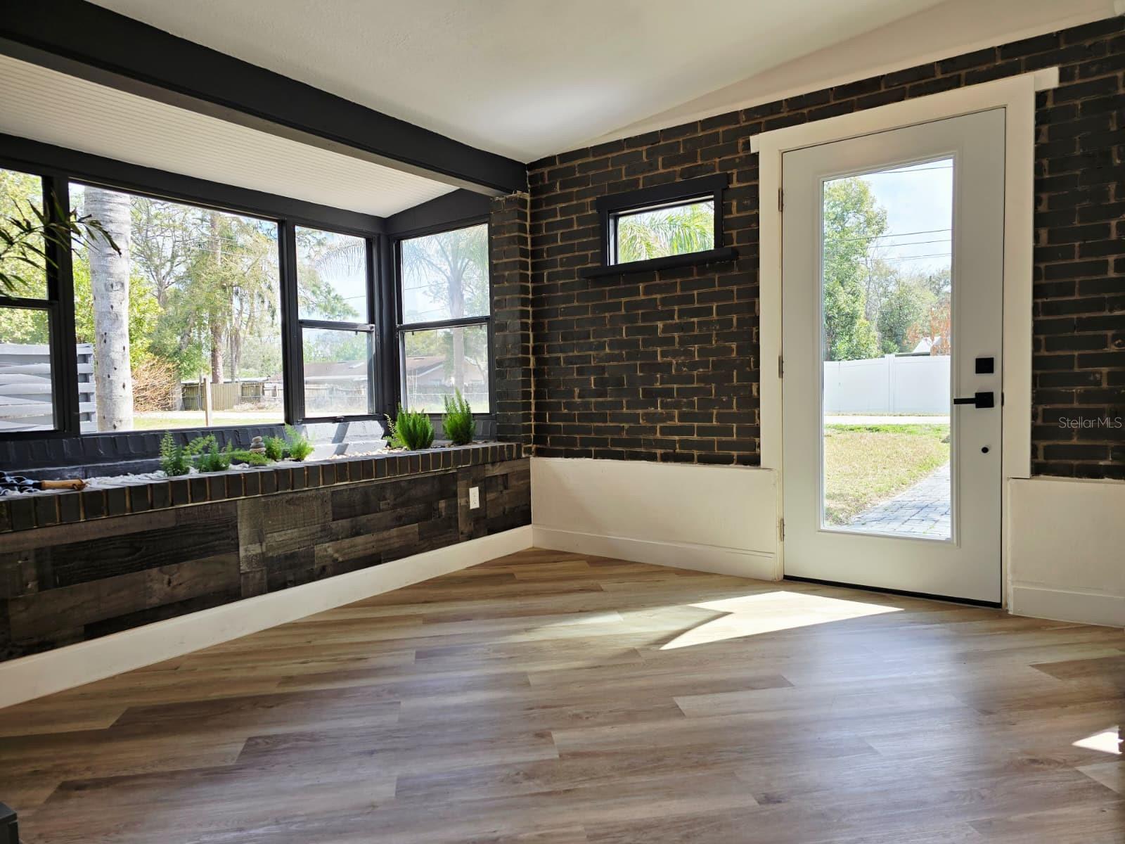 Image 6 of 59 For 2610 Ohio Avenue