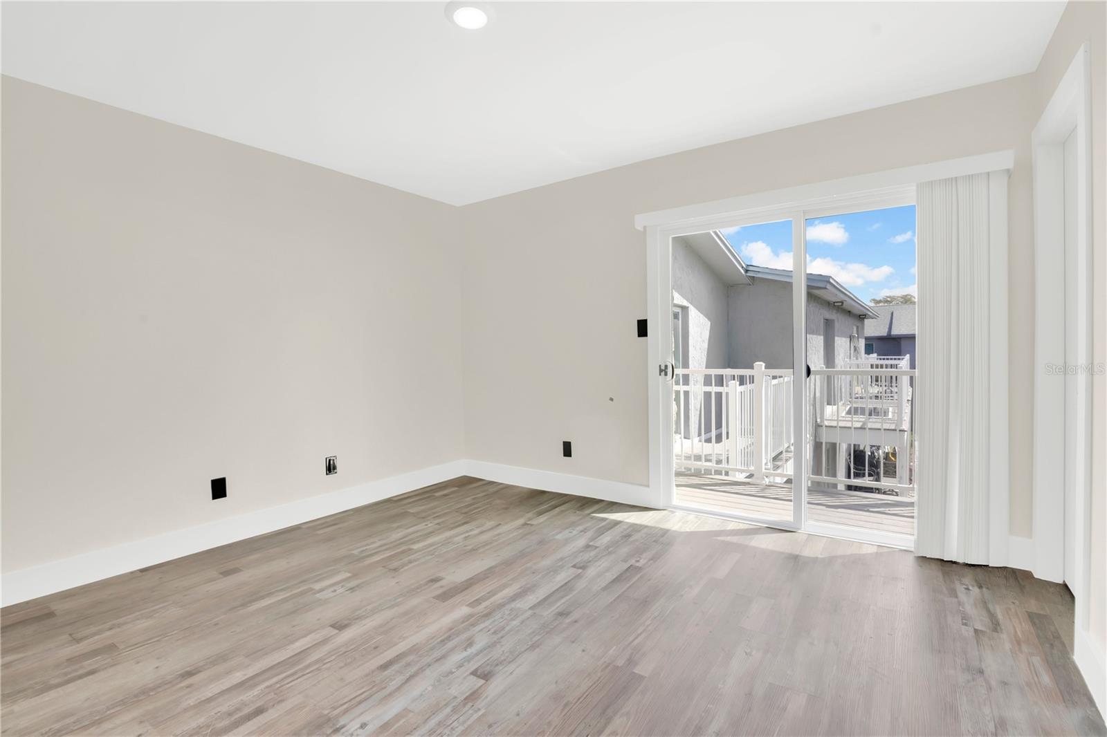 Image 10 of 35 For 3027 Aaron Burr Avenue L1