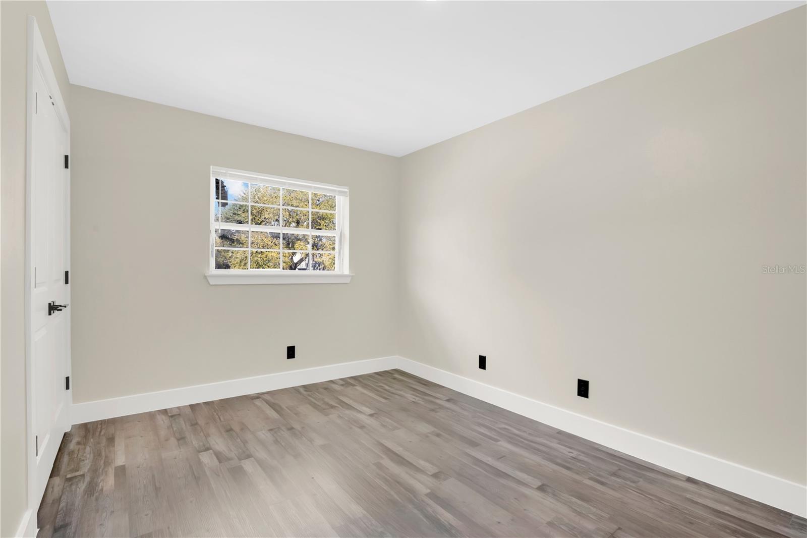 Image 13 of 35 For 3027 Aaron Burr Avenue L1