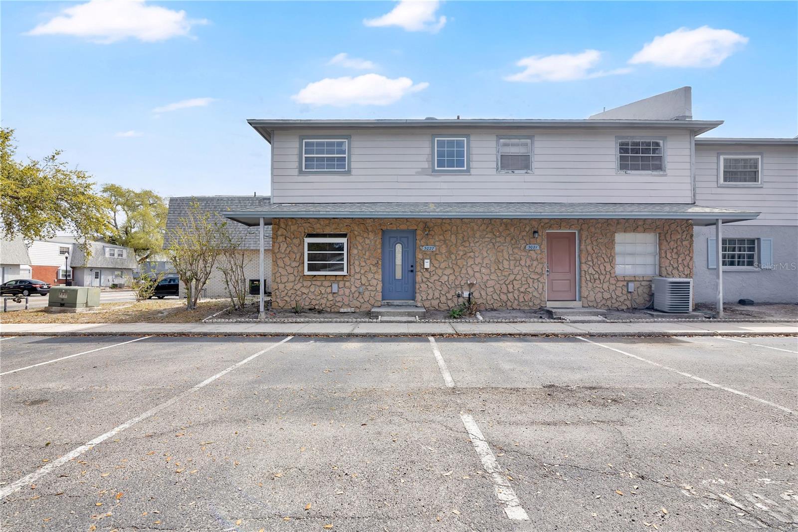 Image 18 of 35 For 3027 Aaron Burr Avenue L1