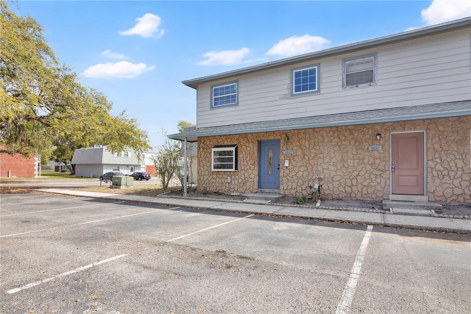 Image 20 of 35 For 3027 Aaron Burr Avenue L1