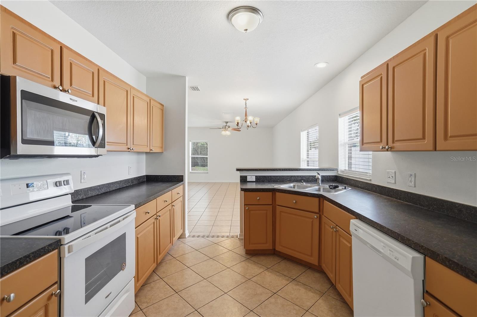 Image 22 of 42 For 4155 Day Bridge Place