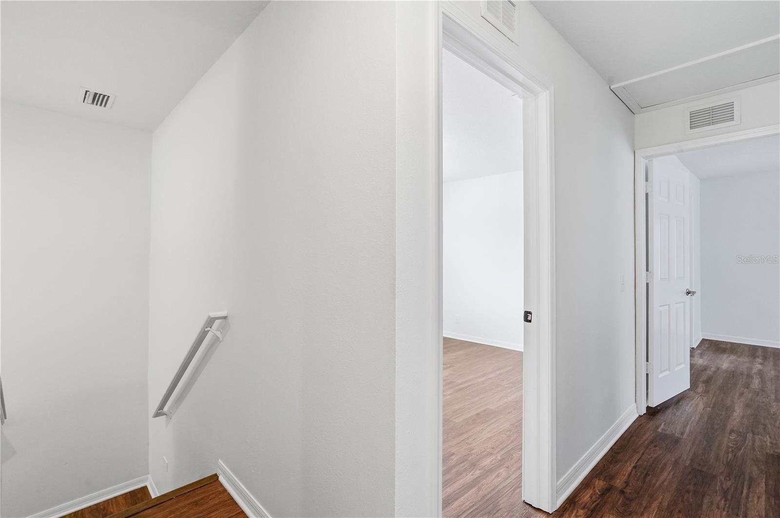 Image 24 of 42 For 4155 Day Bridge Place